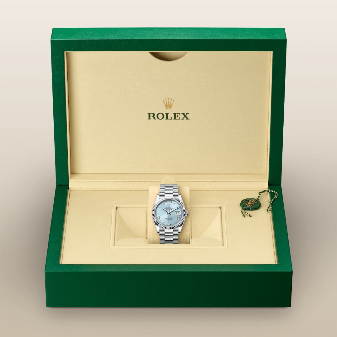 Rolex Day-Date 36 Oyster, 36 mm, platin M128236-0018